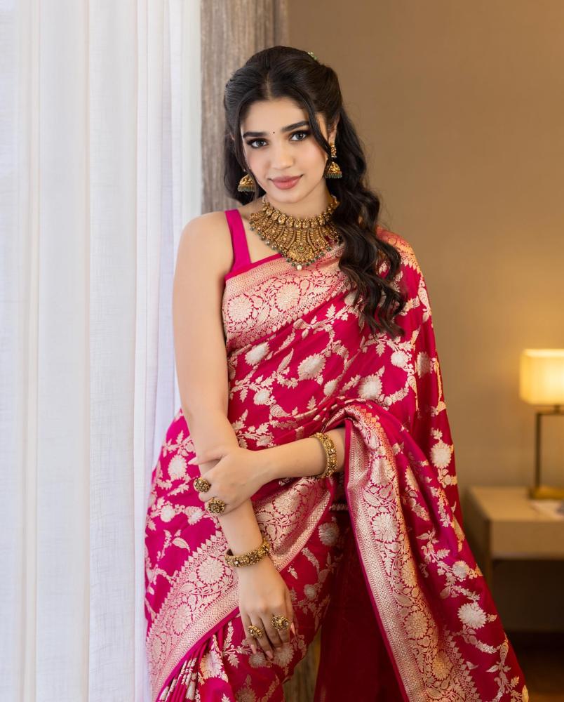 krithi-shetty-beauty-queen